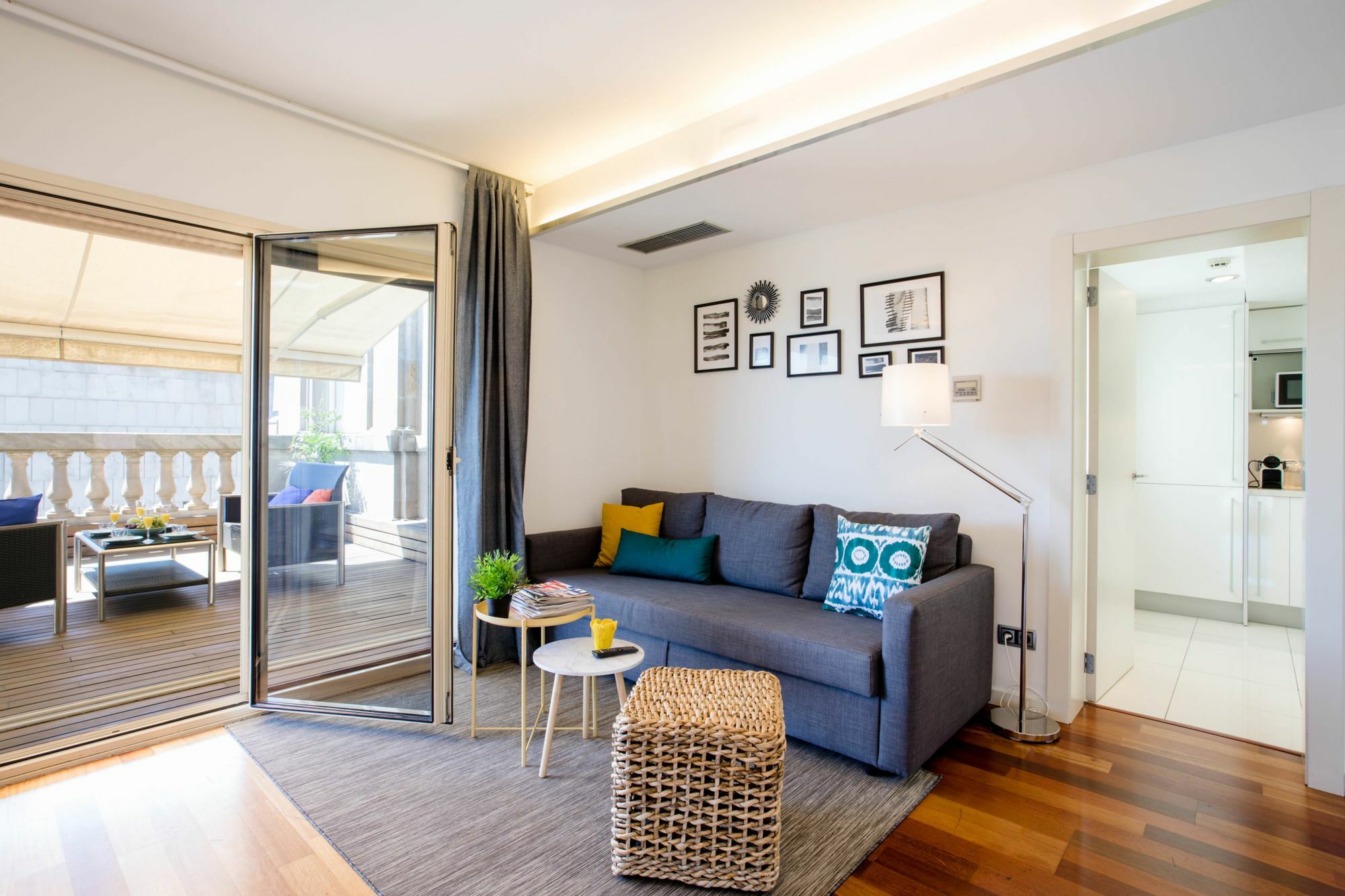 Unique Rentals - Placa Catalunya Central Apartments Barcelona Buitenkant foto